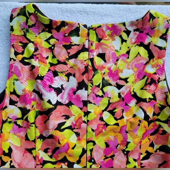 Chetta B  Sleeveless Flowered Dress Size 6 Black with pink, yellow, green, white - Picture 11 of 12